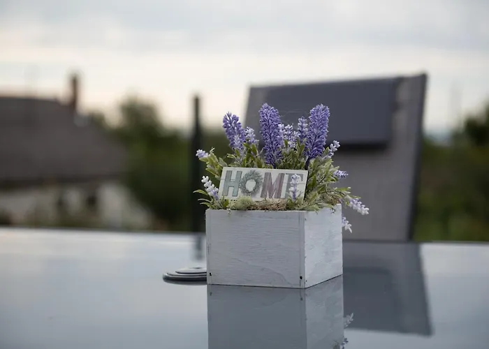 Bridgiet Home Apartman